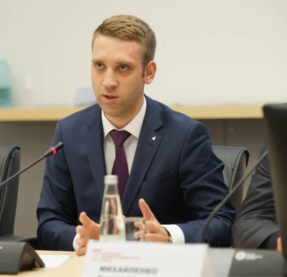 https://ilya-finance2.ru/wp-content/themes/mytheme/main/img