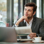 Ваш инвестиционный портфель может быть перекошенным, если слишком много ставить на домашнюю команду. Риски в инвестировании, которые вы можете не осознавать картинка